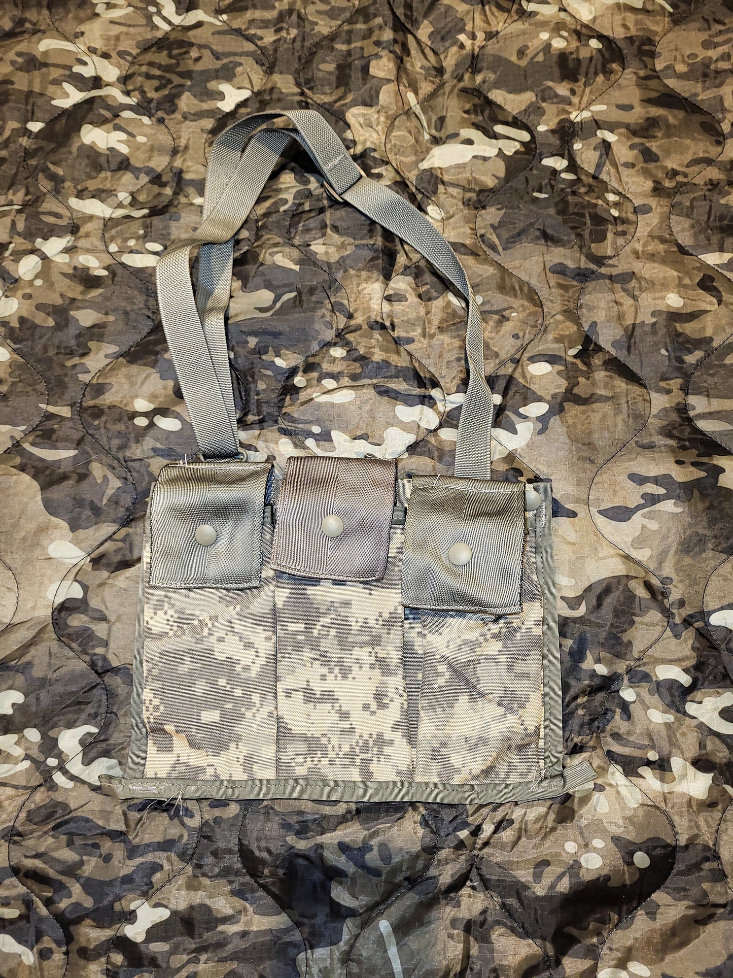 MOLLE II Bandoleer Ammunition Pouch