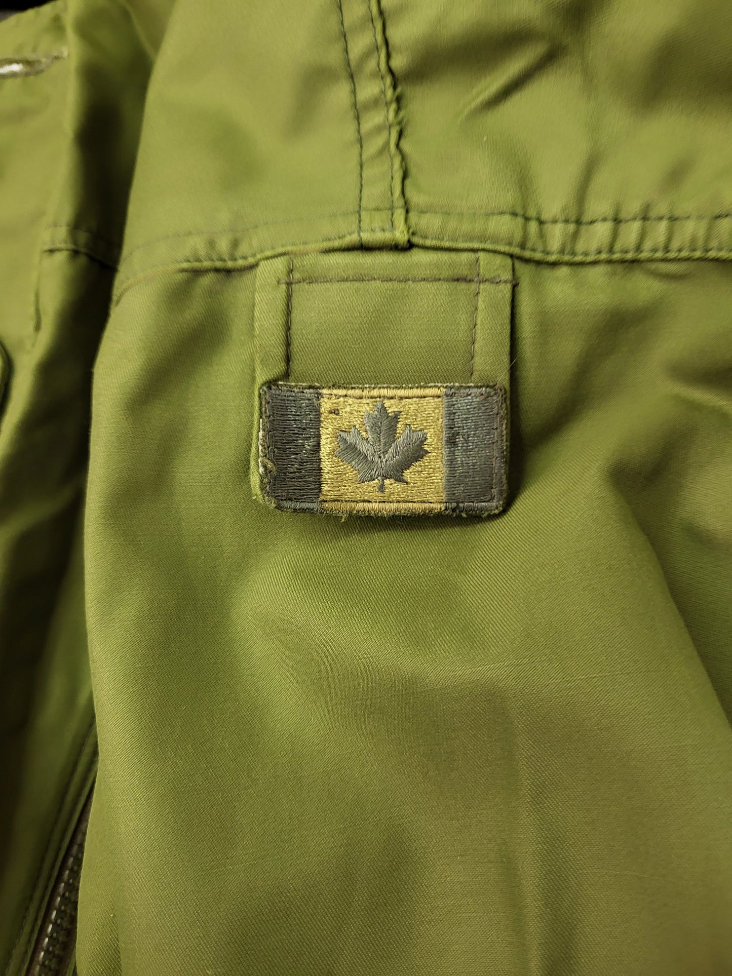 Canadian Army Goretex 4 season jacket